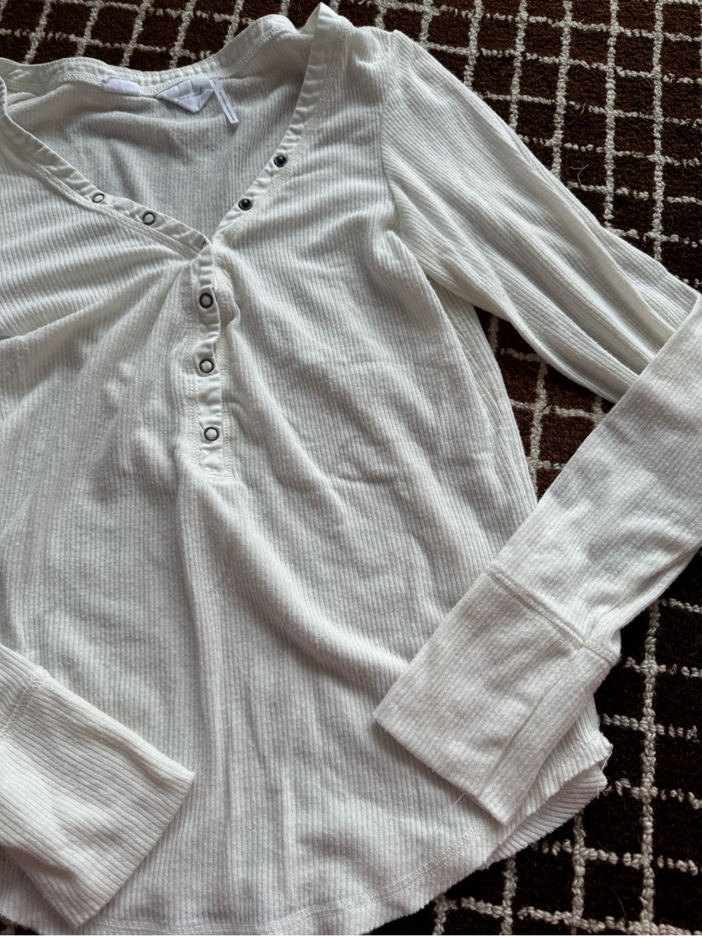 Out From Under Snap Henley Ribbed Long Sleeve Top - L - Picture 5 of 6